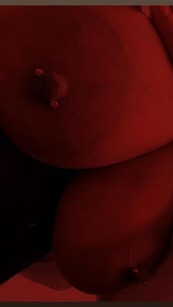 BLUU, 26  female escort, Lima