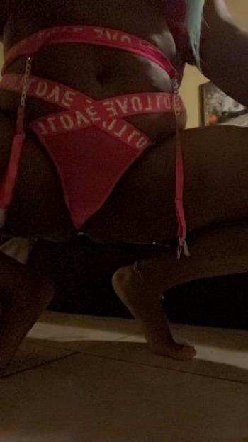 Onyx The Body, 24  female escort, Lima