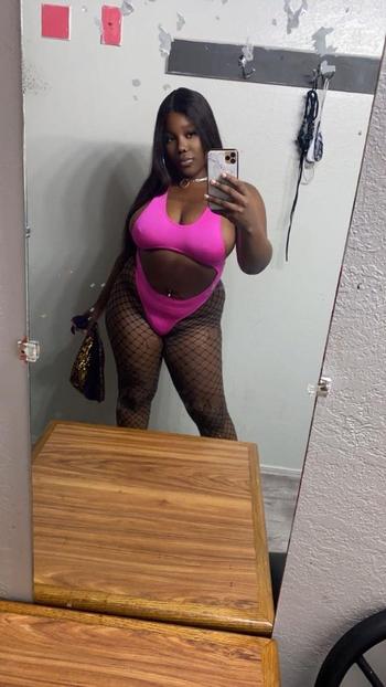 Honey, 29  female escort, Lima